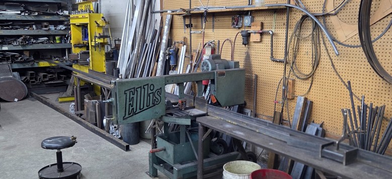 C.C. Ironworks Horizontal Band Saw — 10 in.